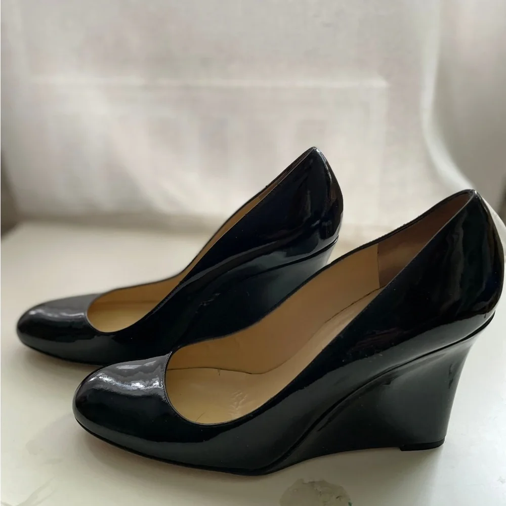 Authentic Kate Spade wedges 8.5 - Picture 2 of 8